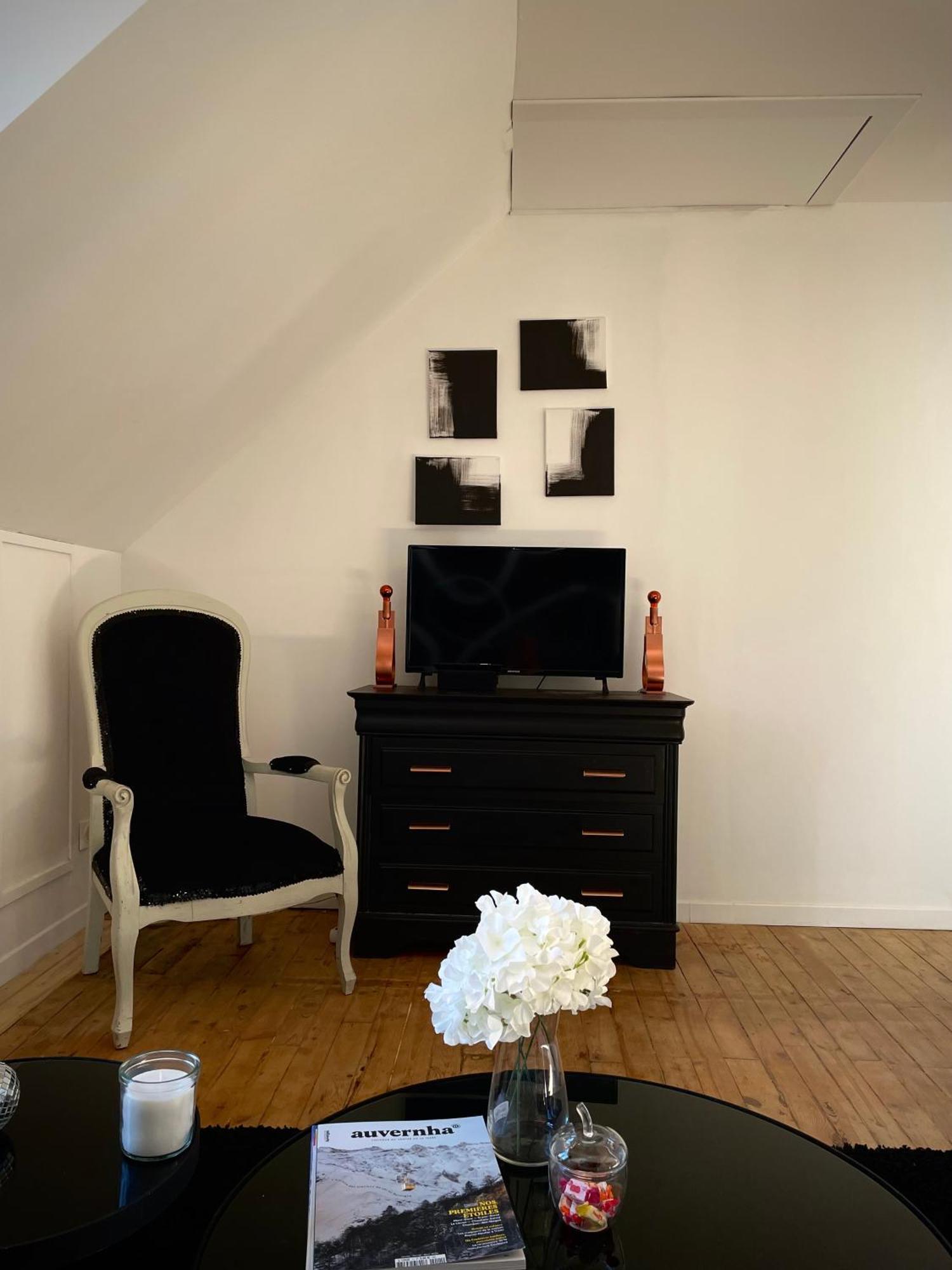 Maison Yuki - Appartement Chic - Netflix Et Parking Gratuit Le Mont-Dore Esterno foto